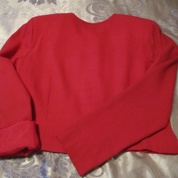 RED CROPPED JACKET - Picture 6 of 7